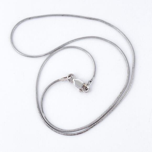 Vintage Sterling Silver 925 1.1mm Snake Chain Necklace 16" - Picture 1 of 3